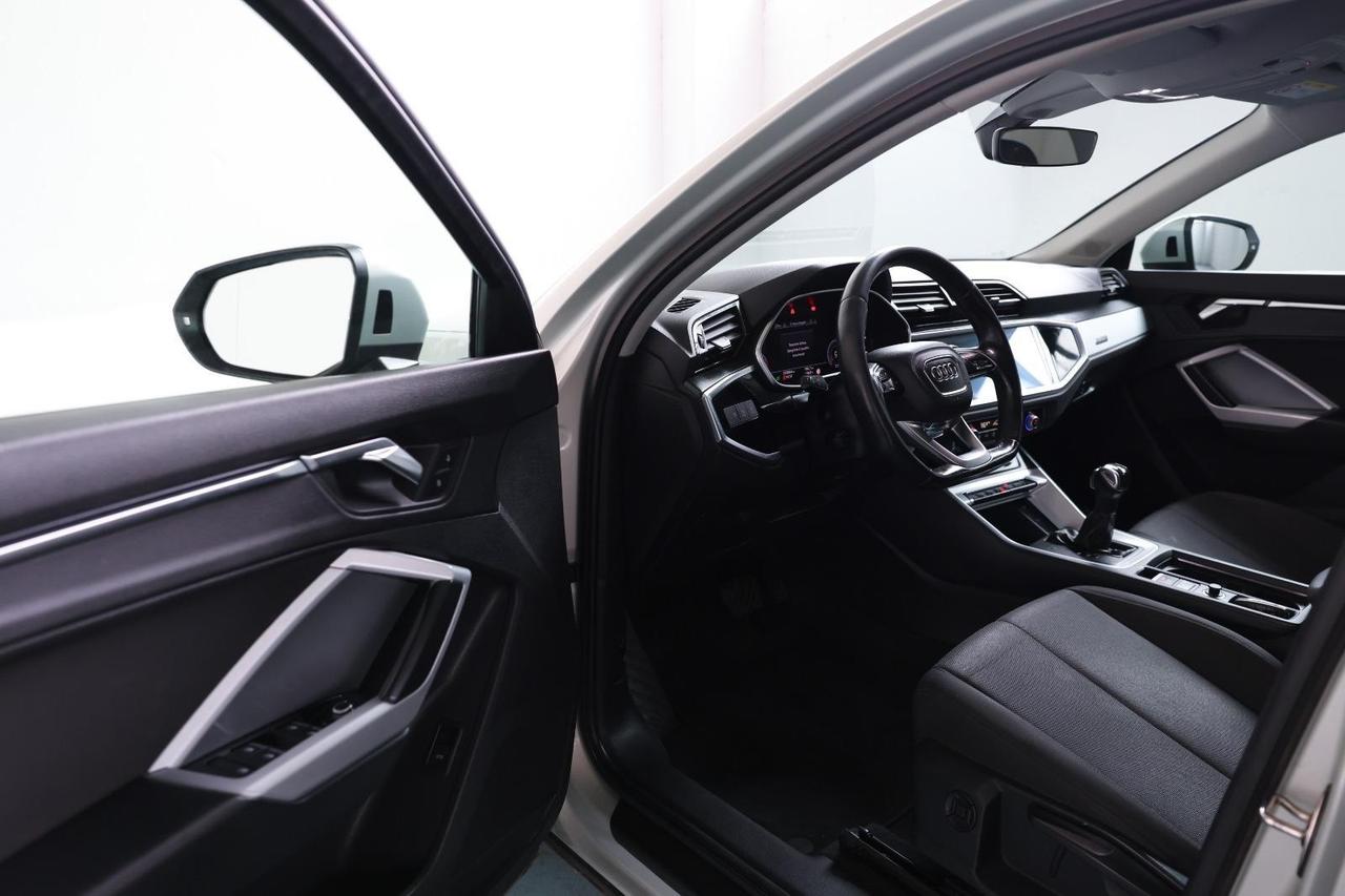 Audi Q3 SPB 40 TDI quattro S tronic line black edition