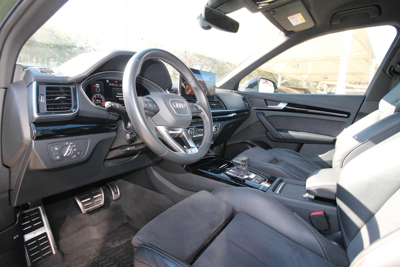 Audi Q5 SPB 40 TDI 204 Identity Black |10.2023