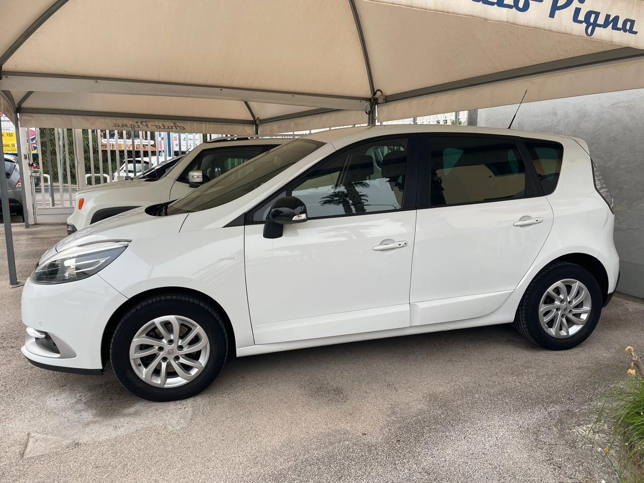 Renault Scenic XMod dCi 110 CV EDC Limited automatica