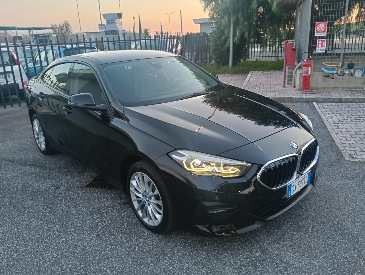 Bmw Serie 2 Gran Coupé 220i Advantage aut.