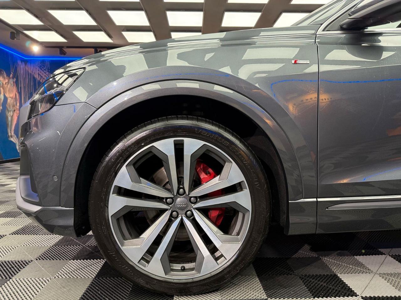 Audi Q8 50 TDI 286 CV quattro tiptronic Sport