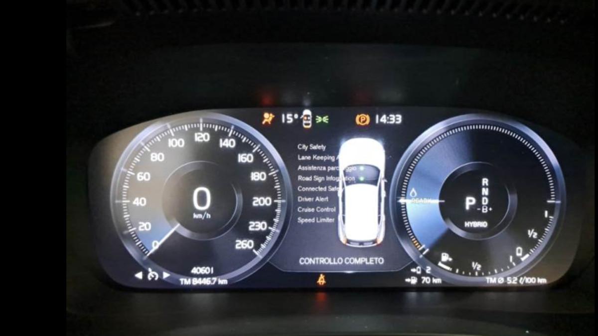 VOLVO Xc40 T4 Recharge Plug-In Hybrid Inscription Expression