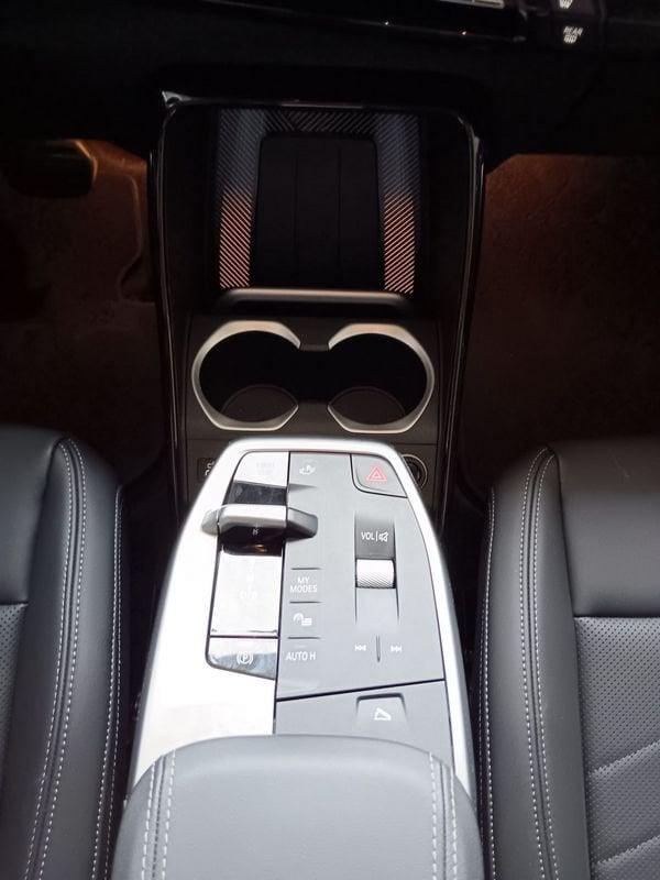 BMW iX1 eDrive 20 X-Line Special Edition