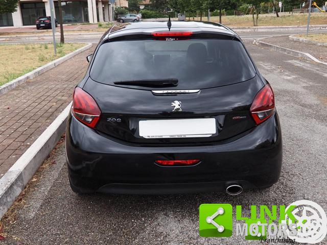PEUGEOT 208 GT LINE finanziabile