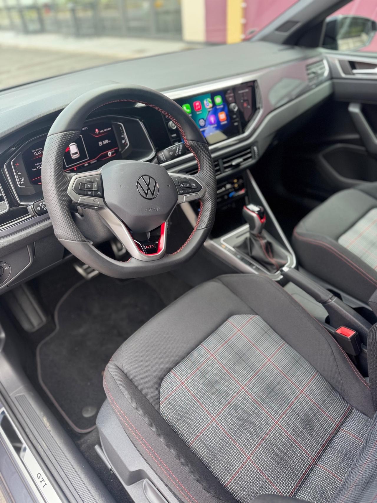 VOLKSWAGEN POLO GTI ///3200 KM/////