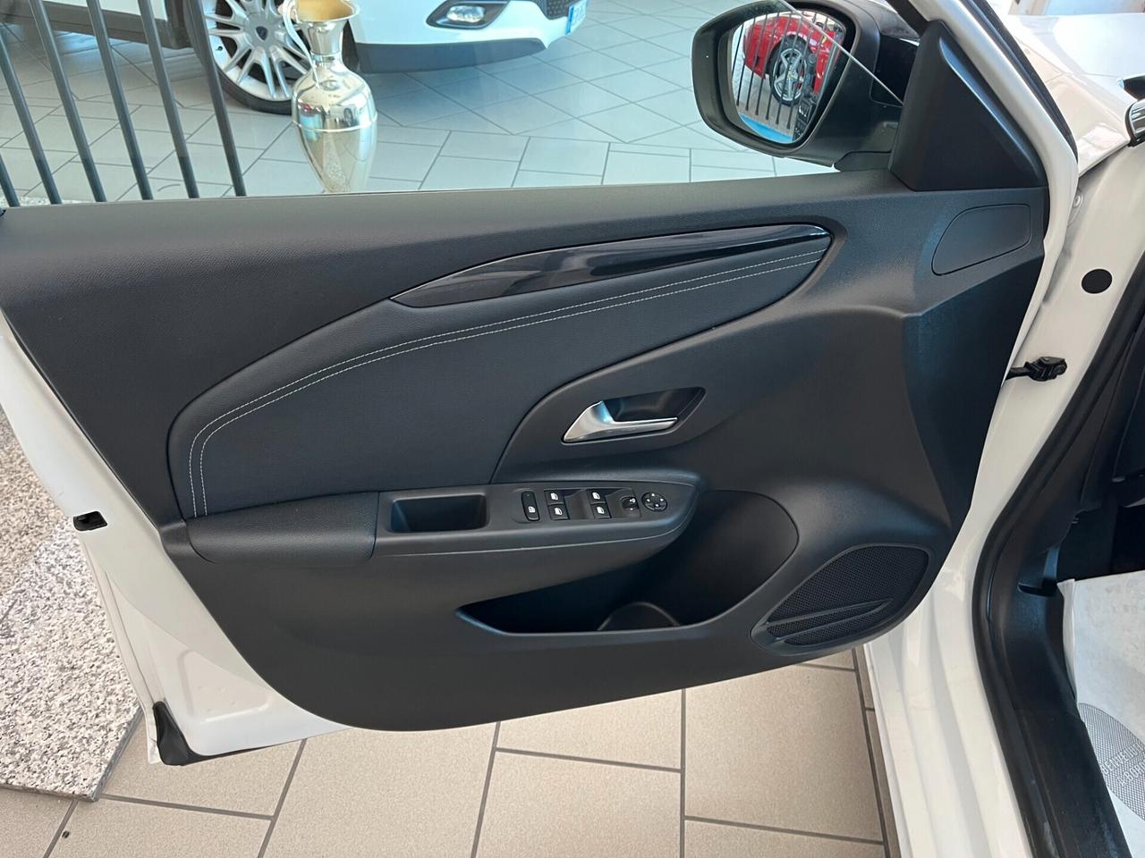 Opel Corsa 1.2 Elegance