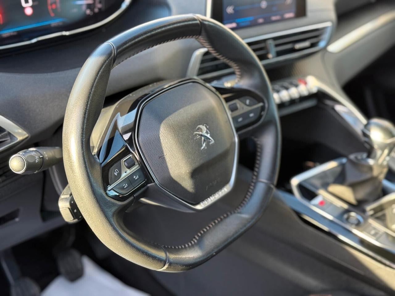 Peugeot 3008 BlueHDi 130 S&S Allure Pack