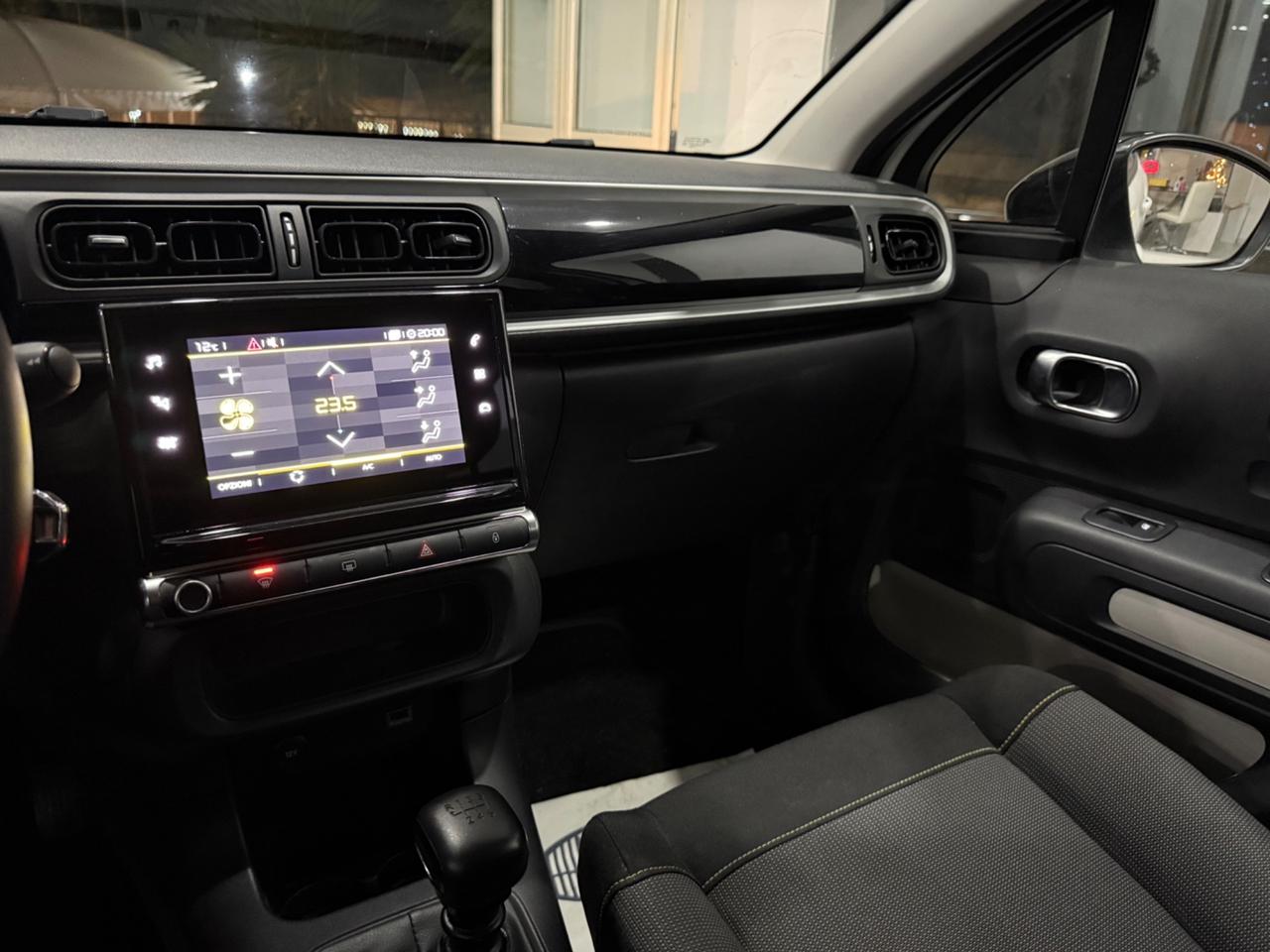 Citroen C3 BlueHDi100CV Shine AIRBUMP FULL LED2022