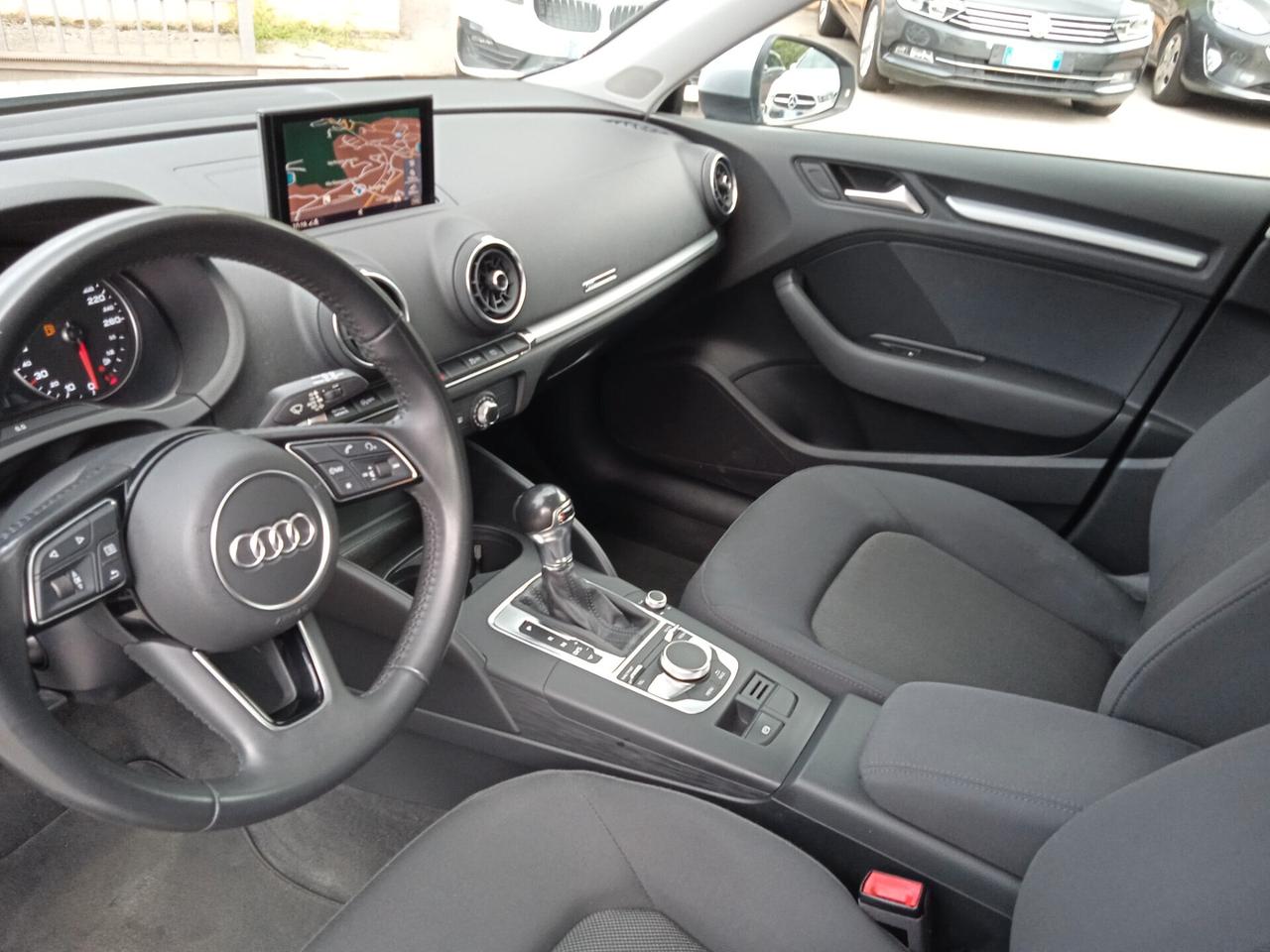 Audi A3 SPB 1.6 TDI 116 CV Design