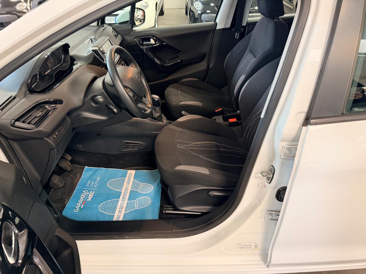 Peugeot 208 PureTech 82 5 porte Active