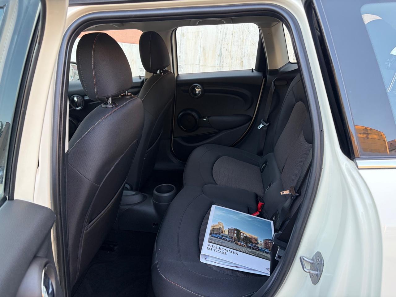 Mini 1.2 One Ideale per neopatentati !!!!!