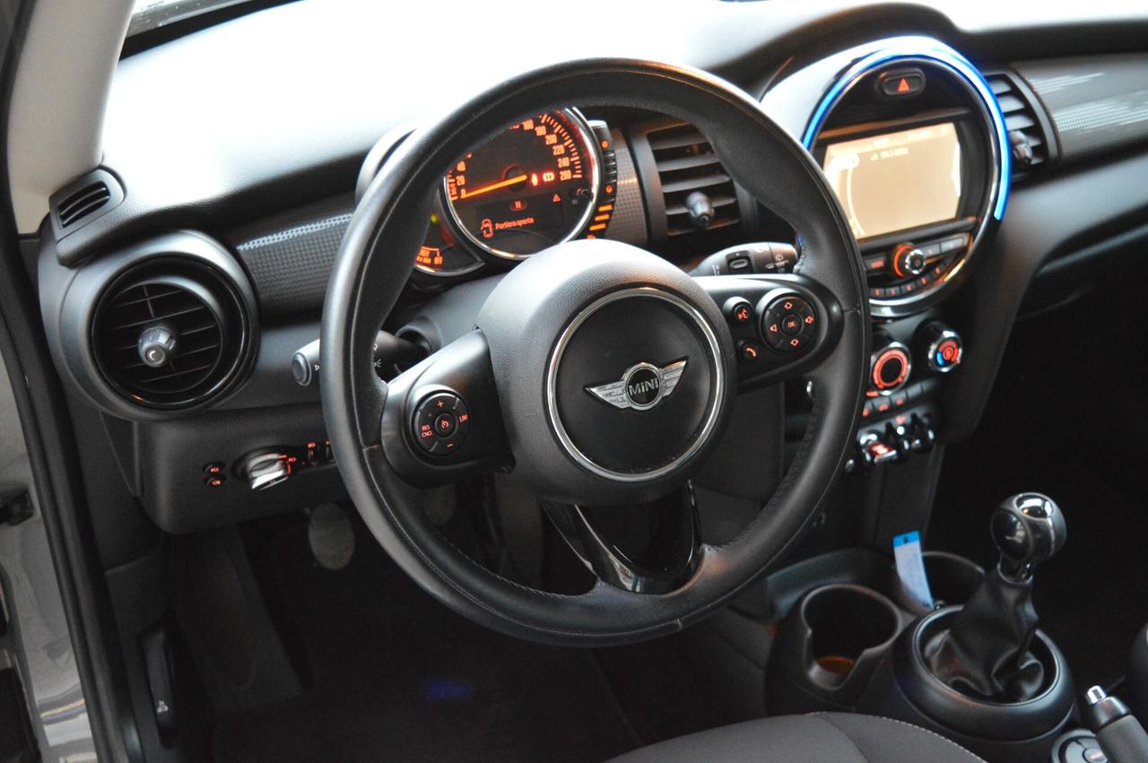 Mini 1.5 Cooper D Business