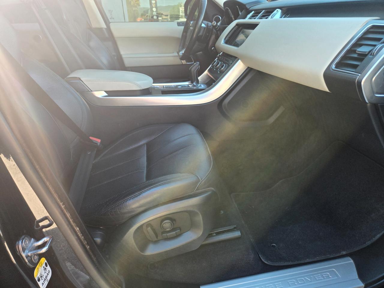Land Rover Range Sport 3.0 TDV6 HSE Dynamic