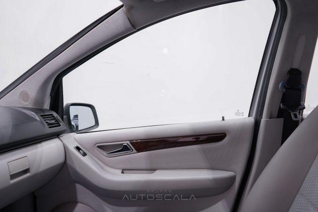 MERCEDES-BENZ A 180 CDI Automatic Premium