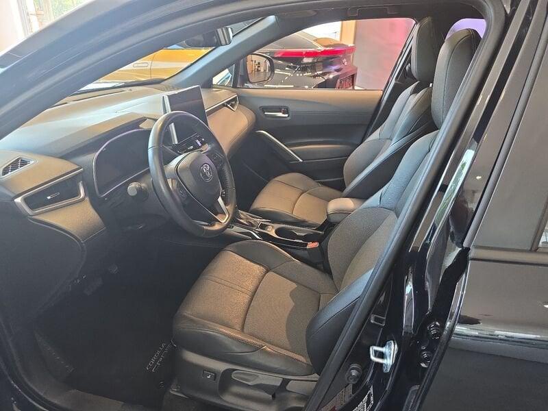 Toyota Corolla Cross Corolla Cross 2.0 Hybrid 197 CV E-CVT Lounge Light