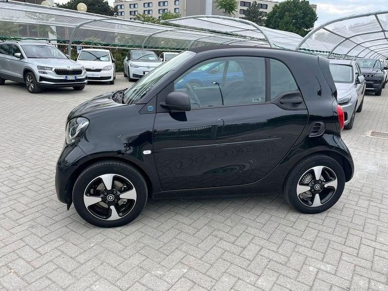 smart fortwo EQ berlin black Passion