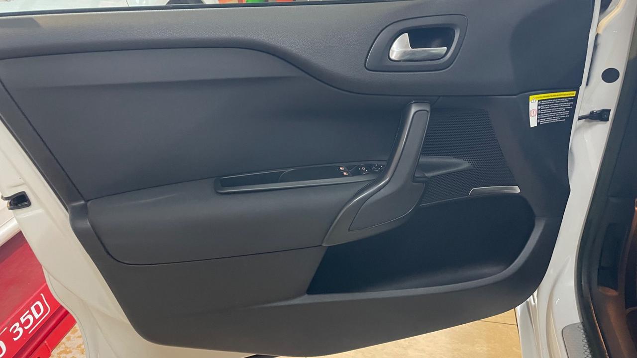 Ds DS4 4 BlueHDi 120 S&S So Chic