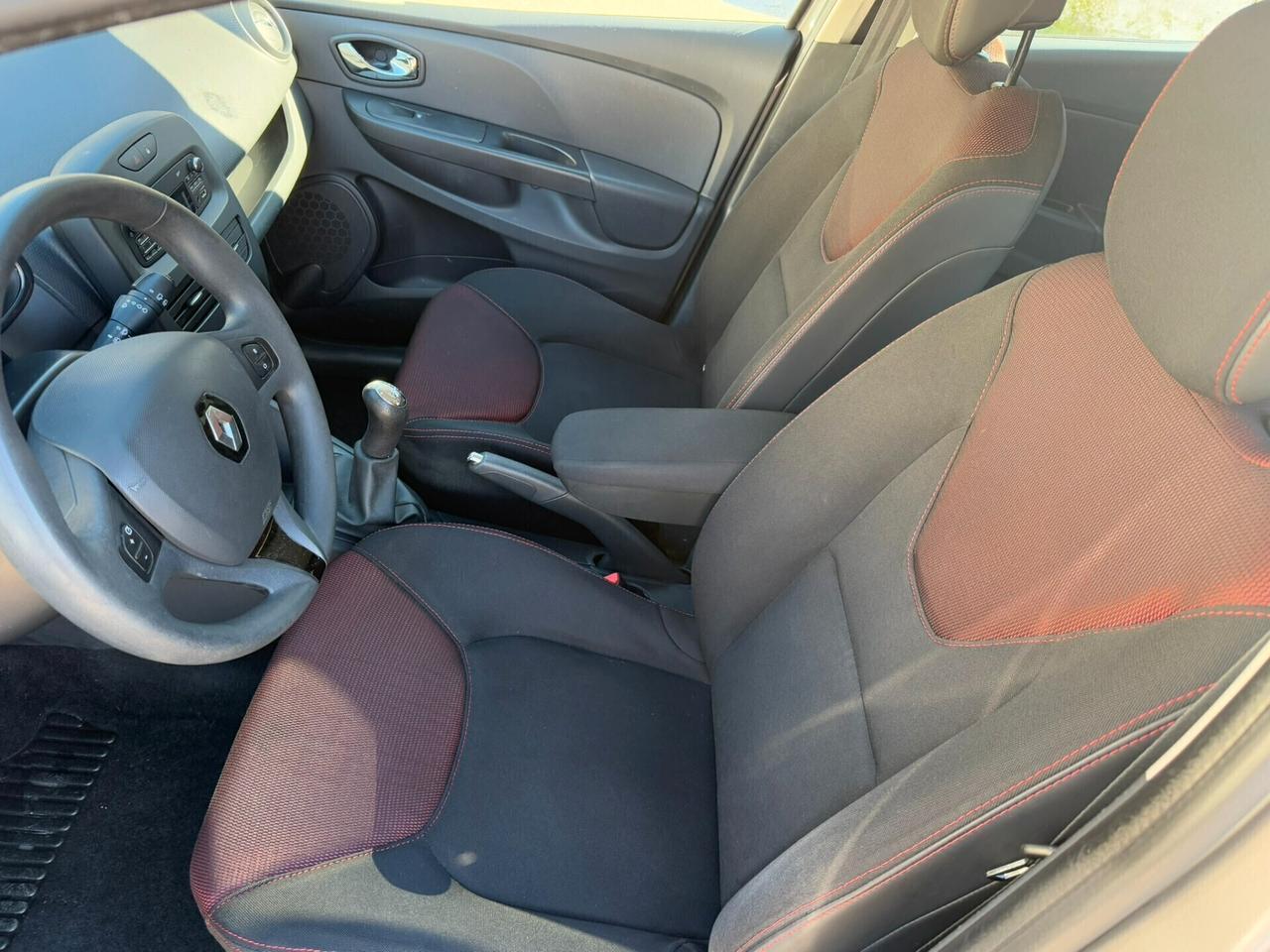 Renault Clio 1.5 dCi 8V 75CV 5 porte Costume National