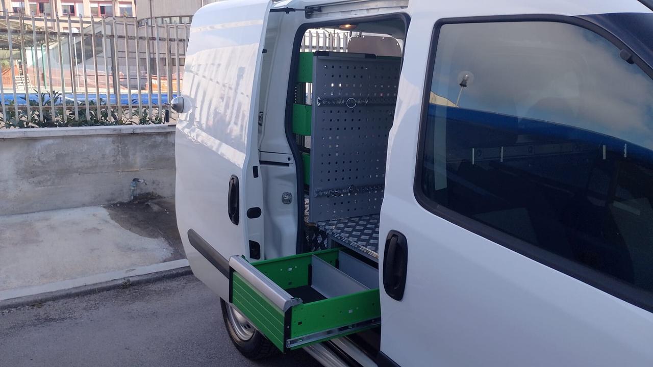 Fiat Doblo CARGO CH1 BUSINESS 1.4 Nat. Power 120cv E6D