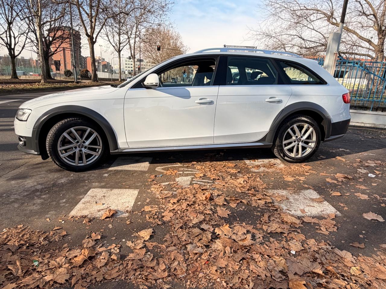 Audi A4 allroad 2.0 TDI 190 CV 4x4 Business Plus