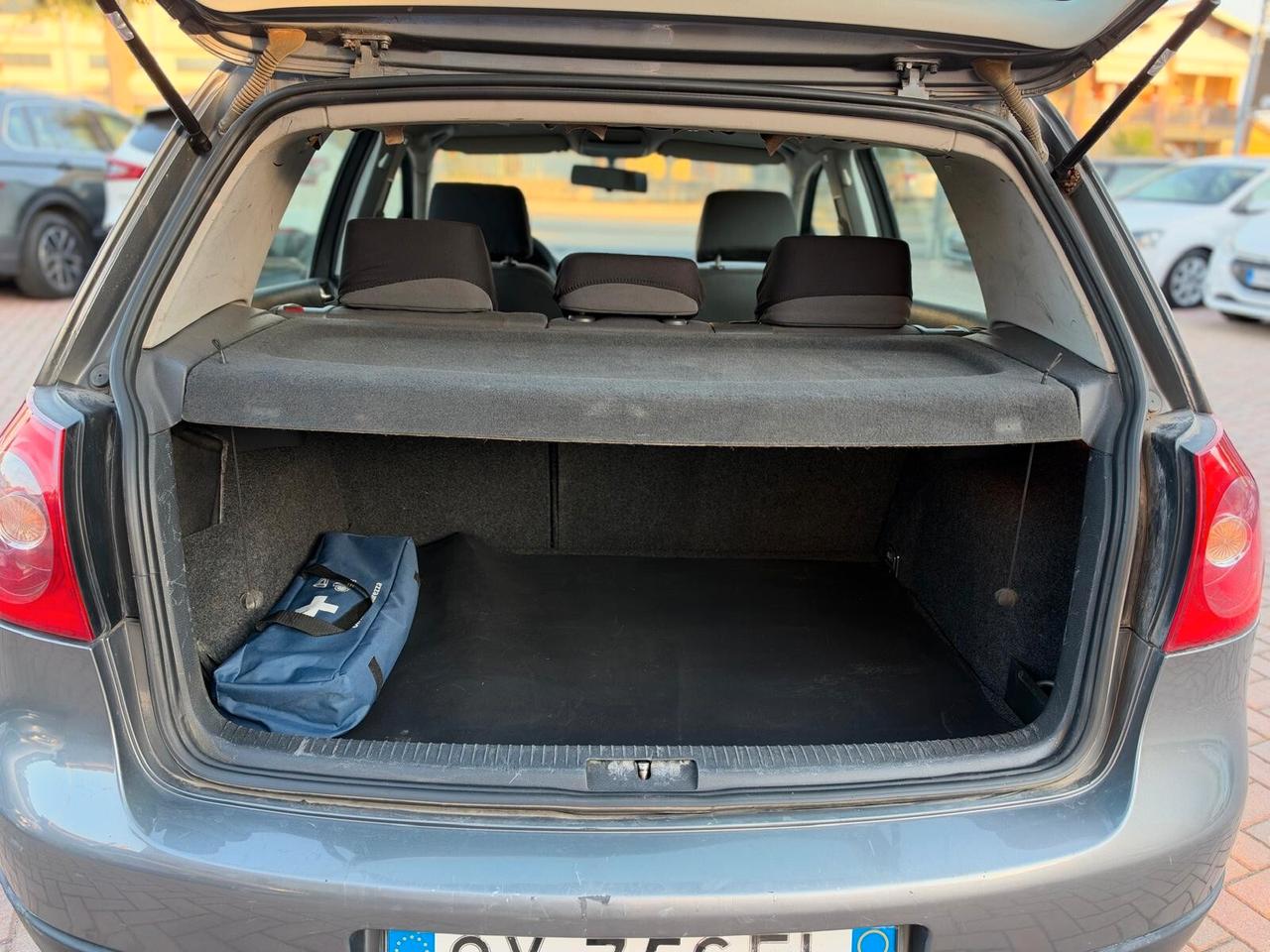 Volkswagen Golf 1.9 TDI 5p. Sportline