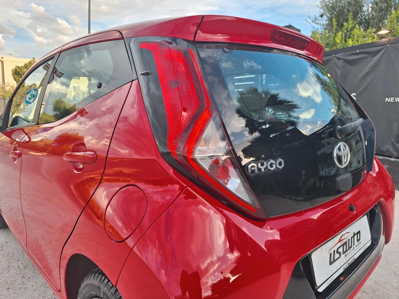 Toyota Aygo 1.0 VVT 5 porte x-play 2019 PERFETTA
