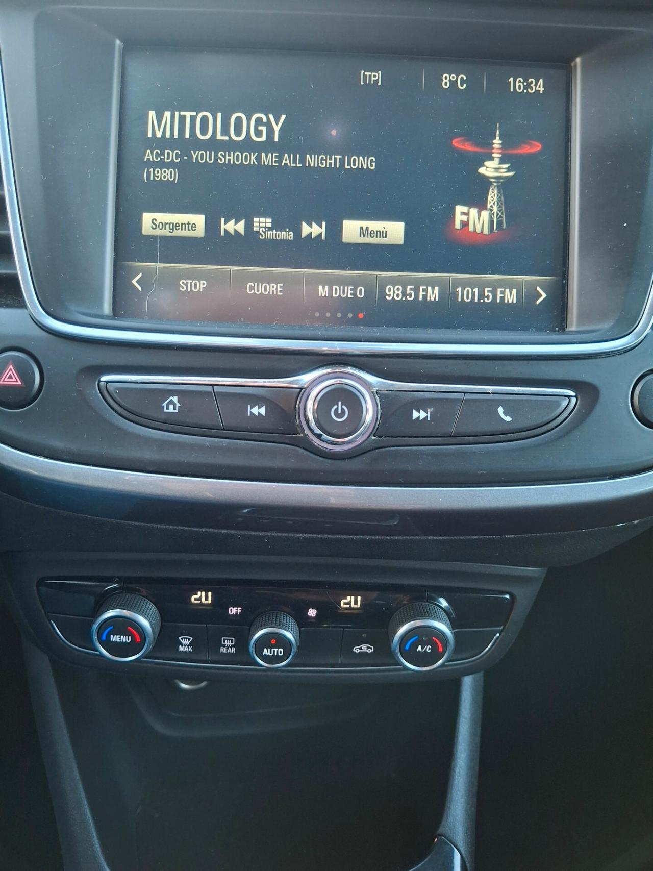 Opel Crossland X 1.2 12V Innovation