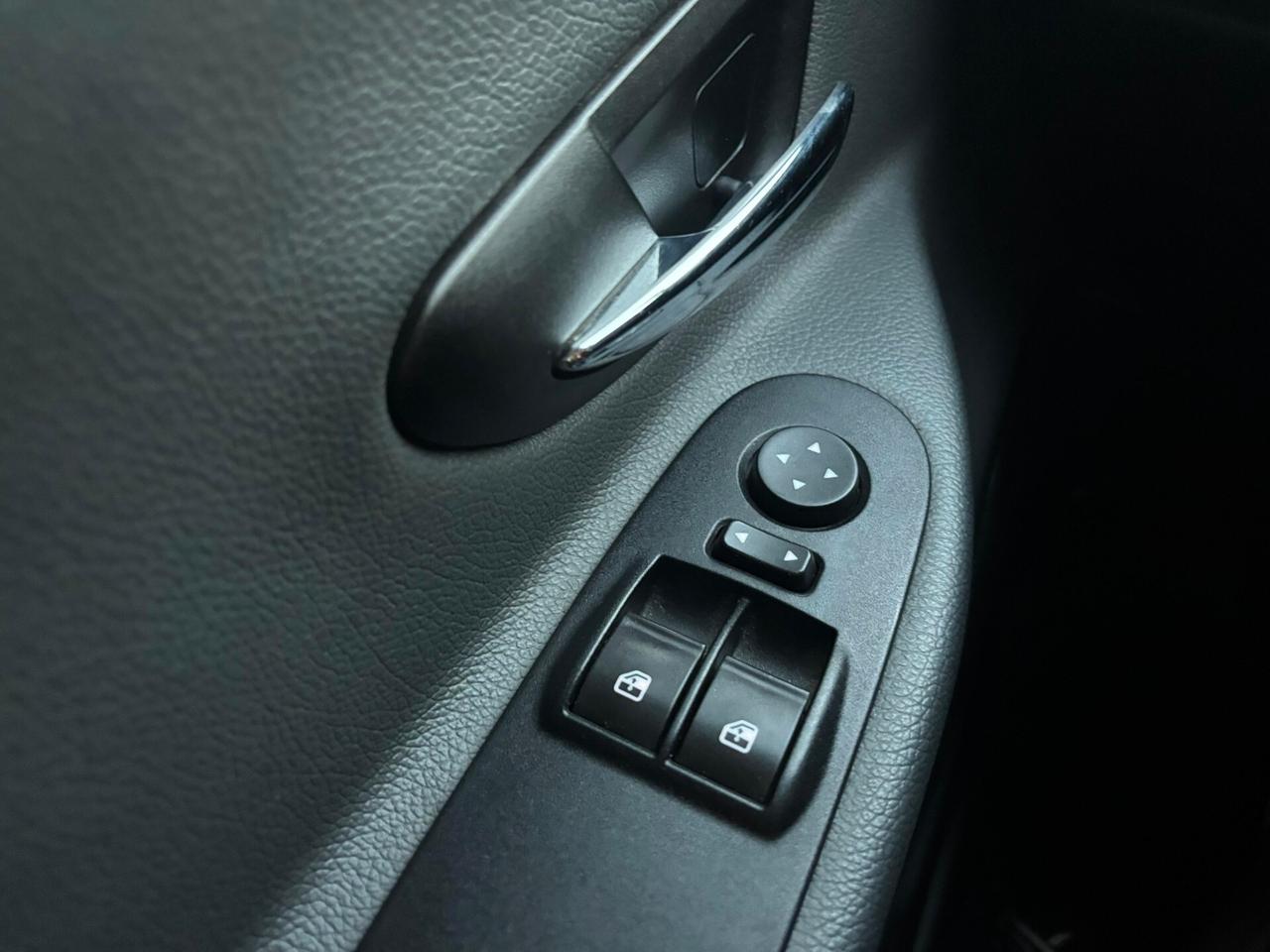 Lancia Ypsilon 1.2 69 CV 5 porte GPL Ecochic Gold