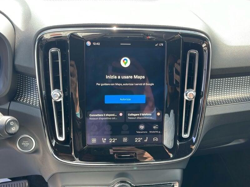 Volvo XC40 B3 automatico Ultra Black Edition