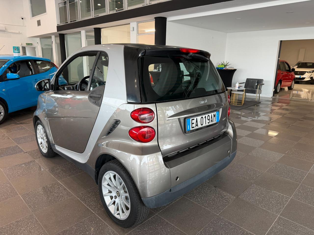Smart ForTwo 1000 52 kW MHD coupé passion