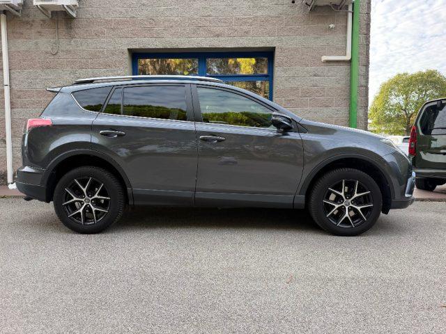 TOYOTA RAV 4 2.0 D-4D 2WD 143CV UNIPROPRIETARIO