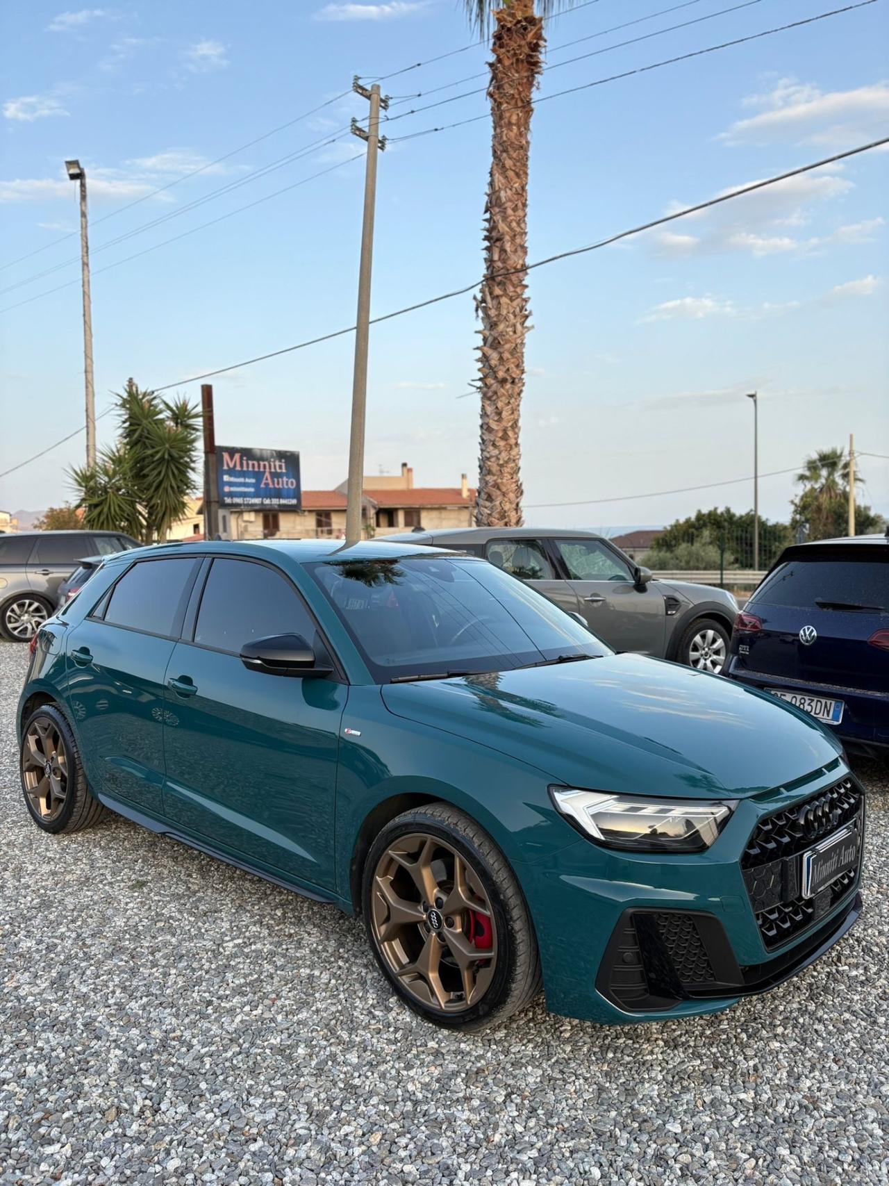Audi A1 SPB 40 TFSI S tronic Identity Black