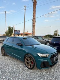 Audi A1 SPB 40 TFSI S tronic Identity Black