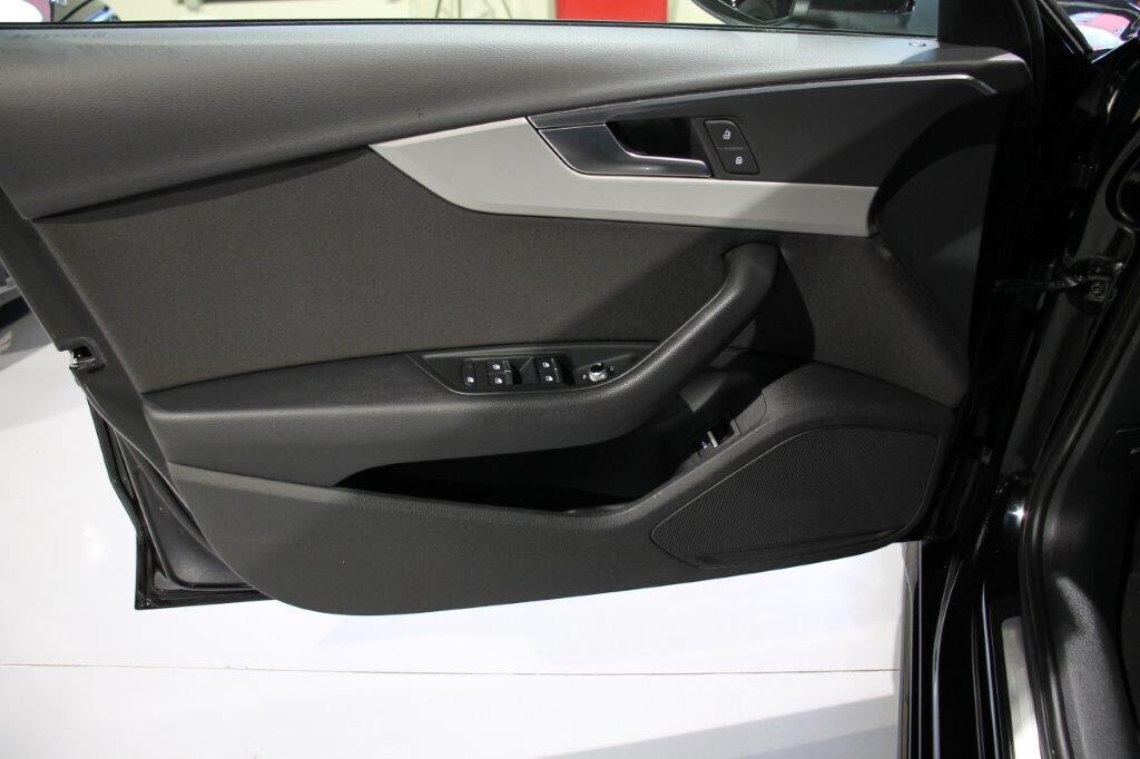 Audi A4 Avant 40 TDI quattro S tronic Business Advanced 204CV