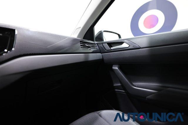 VOLKSWAGEN Polo 1.0 TSI DSG LIFE NEOPATENTATI
