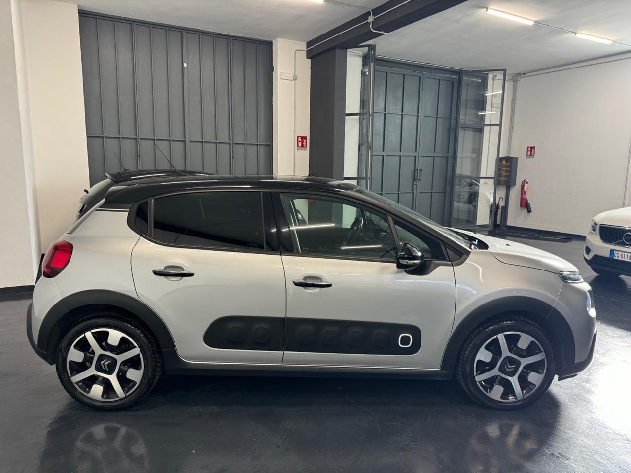 Citroen C3 PureTech 110 Shine FULL! EURO 6!