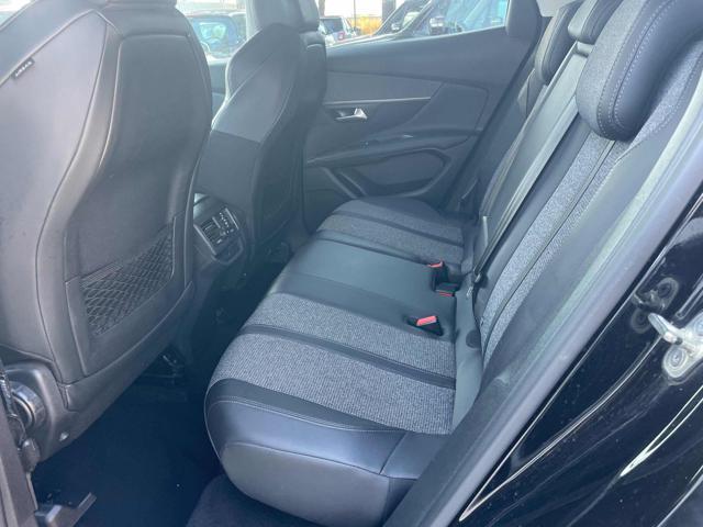 PEUGEOT 3008 ALLURE 1.2cc 131cv CARPLAY/SENSORI PARK/CRUISE