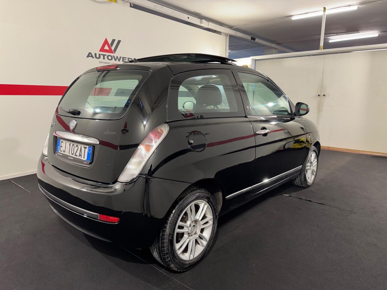 Lancia Ypsilon 1.2 69 CV Platinum *TETTO APRIBILE*
