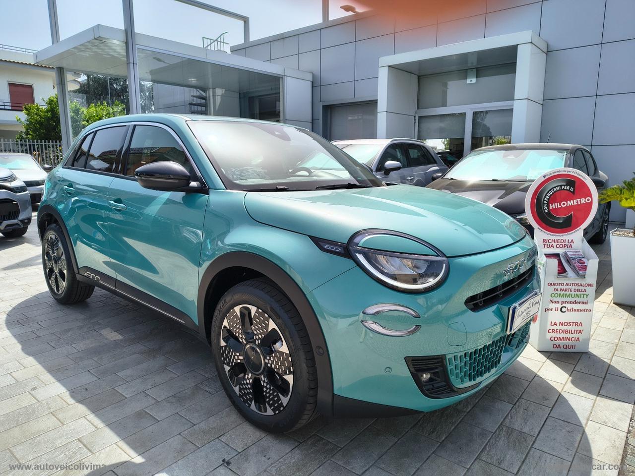 FIAT 600 Hybrid 110 CV DCT MHEV La Prima