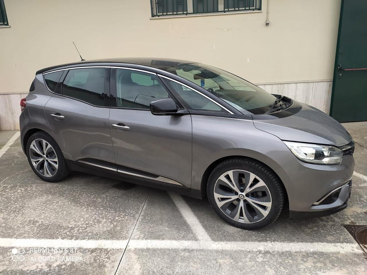 Renault Scenic Scénic dCi 8V 110 CV EDC Energy Bose