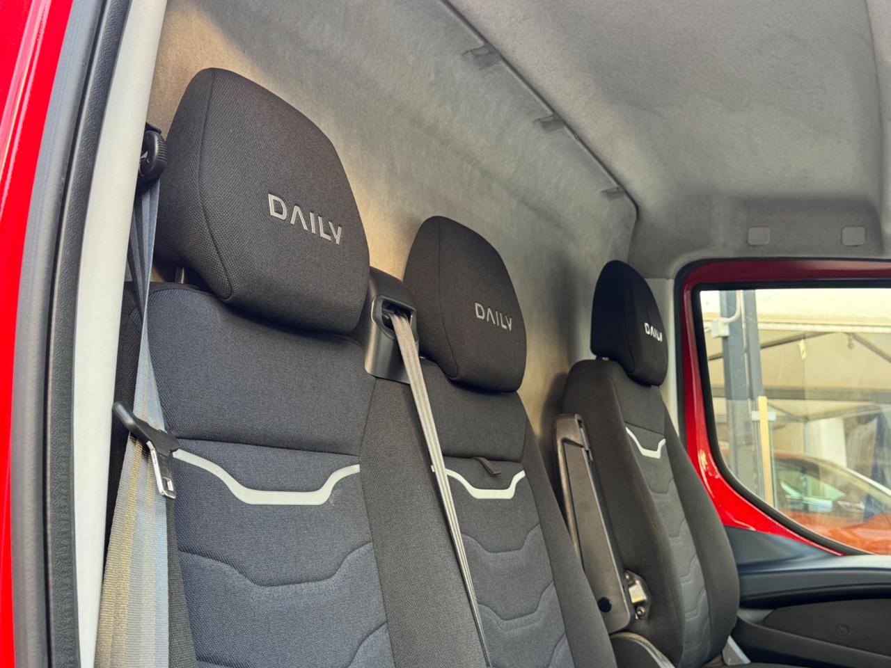 IVECO DAILY 35S16 160 CV L2H2 CLIMA PORTA FULL SOSPENSIONI E6
