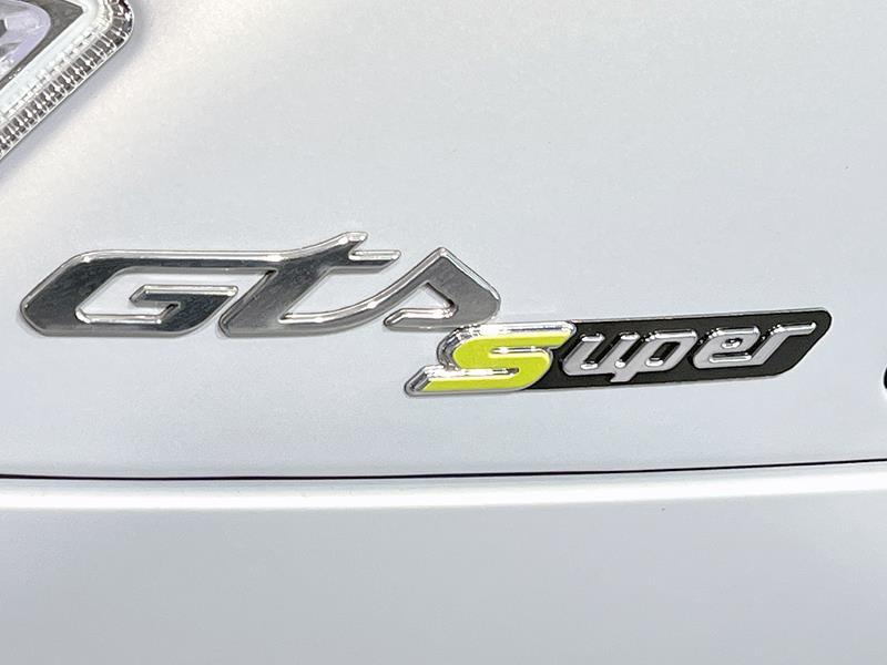 Piaggio Vespa GTS 300 SuperTech HPE