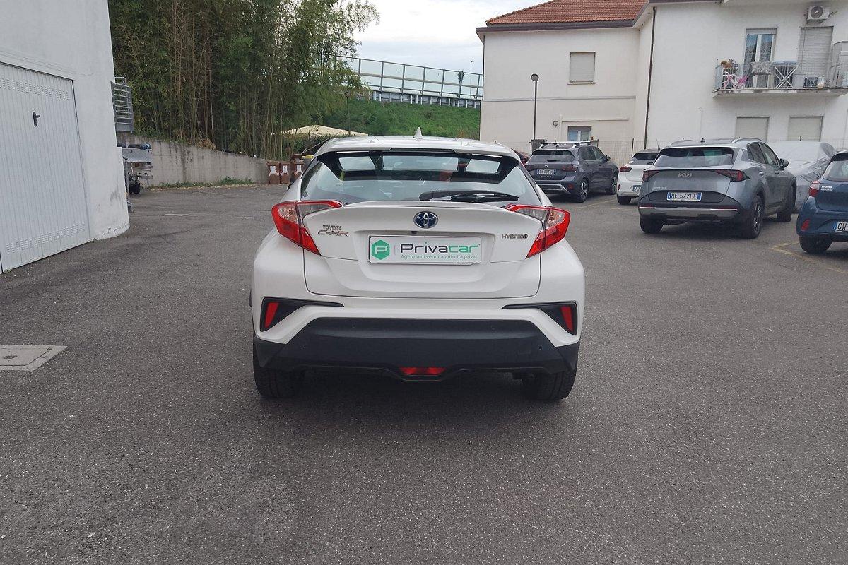 TOYOTA C-HR 1.8 Hybrid E-CVT Active