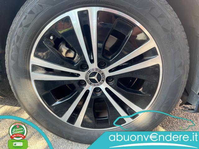 MERCEDES-BENZ E 220 d Mild hybrid 4Matic Auto Sport