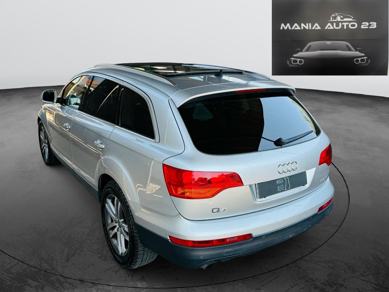 Audi Q7 3.0 V6 TDI quattro S tronic *TETTO PANORAMA*7 POSTI*