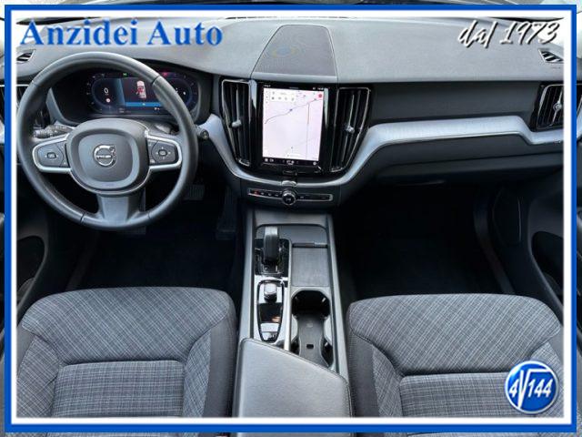 VOLVO XC60 B4 (d) AWD Geartronic Momentum Pro