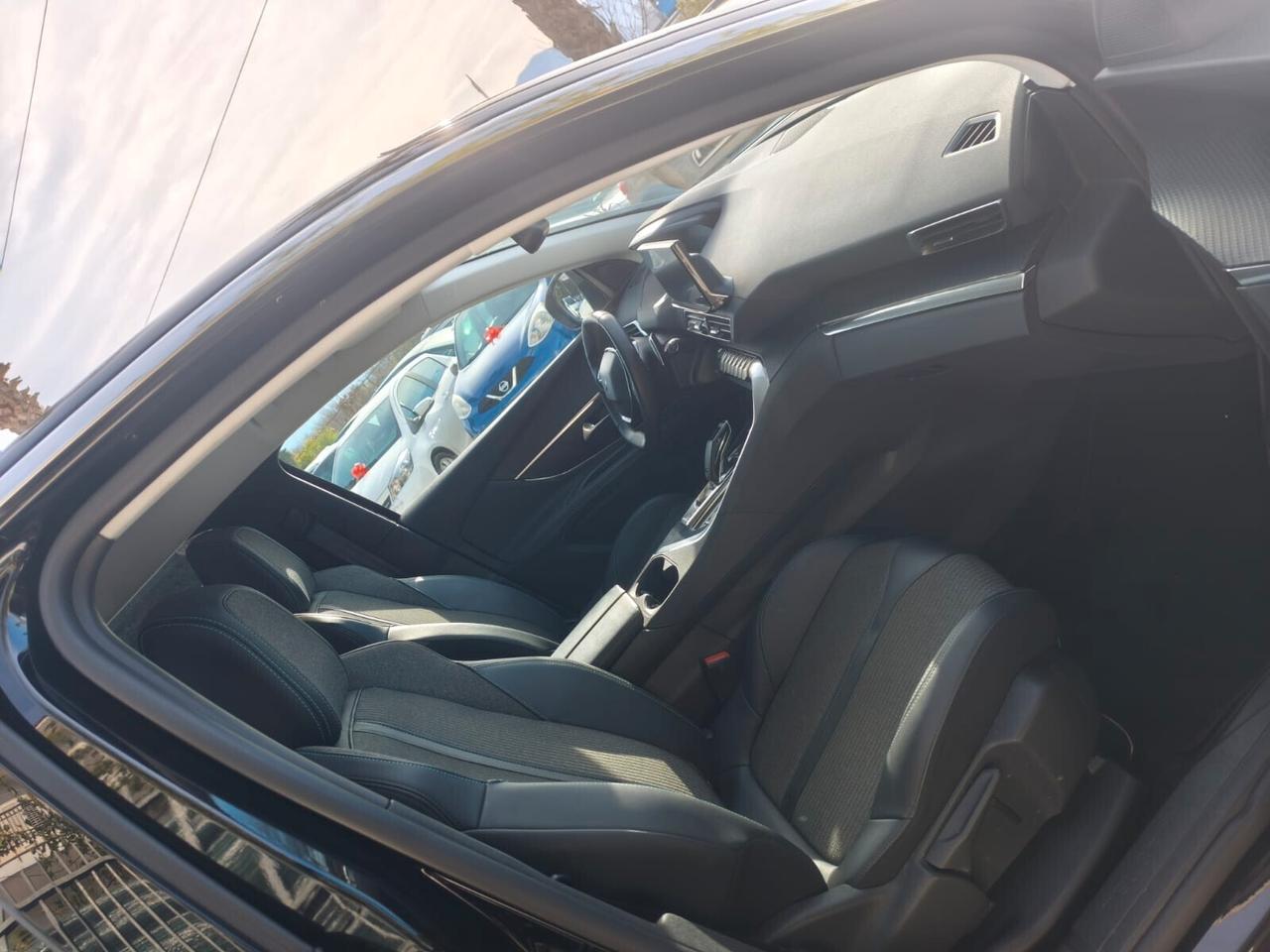 PEUGEOT 3008 1.5HDI 130CV EAT8 ALLURE PACK FULL