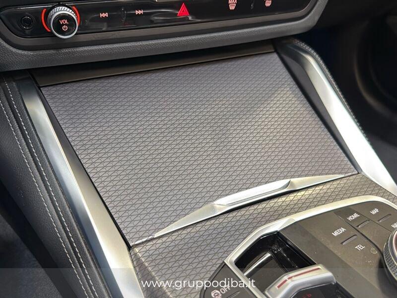 BMW Serie 4 G23 LCI 2024 Cabrio 420d Cabrio mhev 48V MSport auto