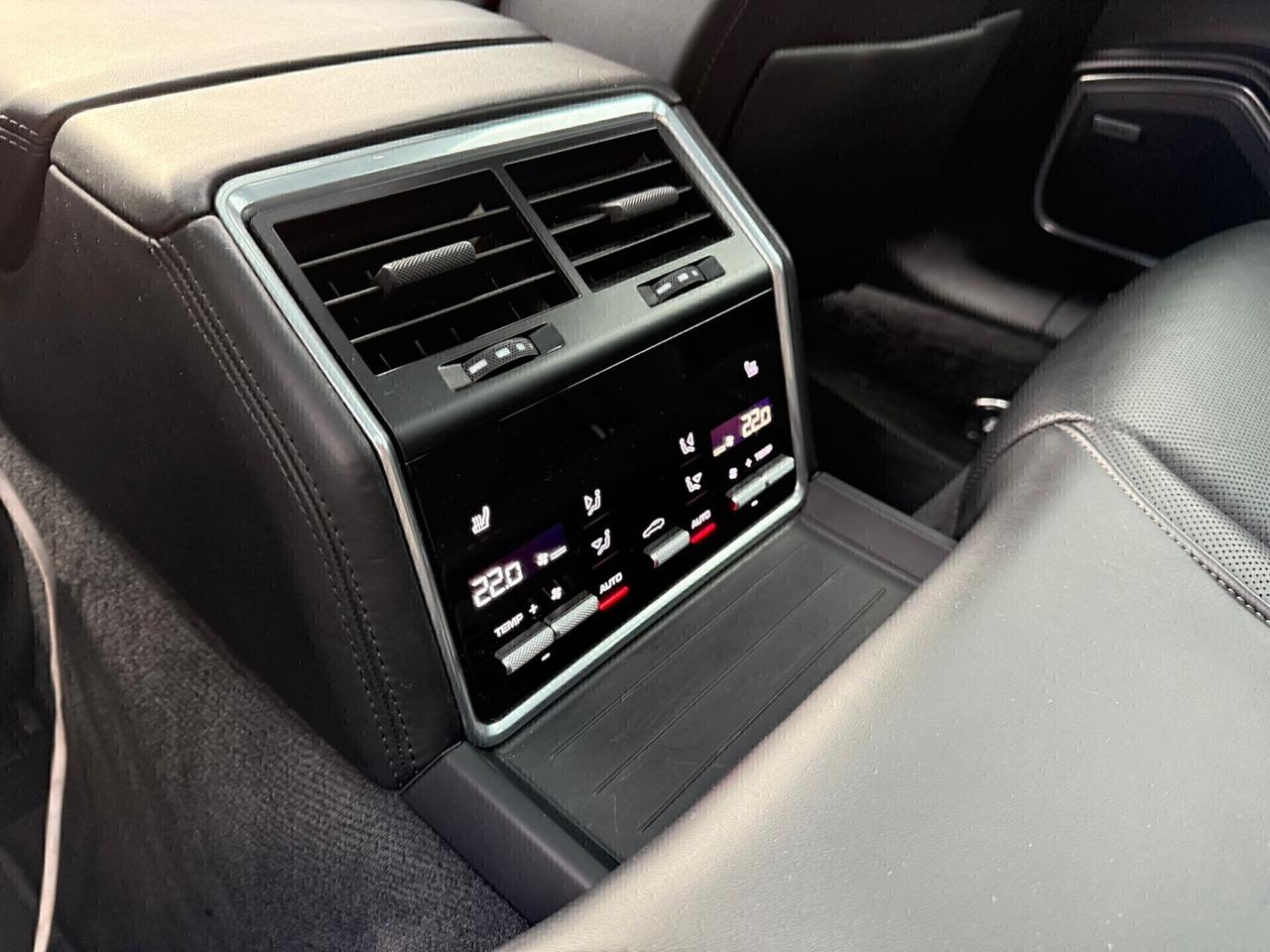 Porsche Panamera 4.0 Turbo S E-Hybrid Sport Turismo