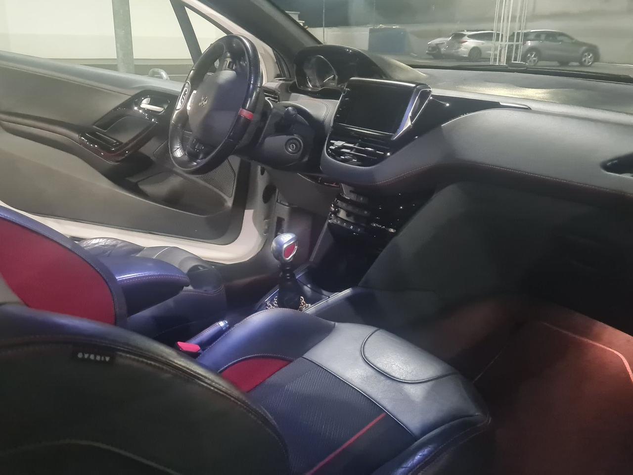 Peugeot 208 THP GTI #8775